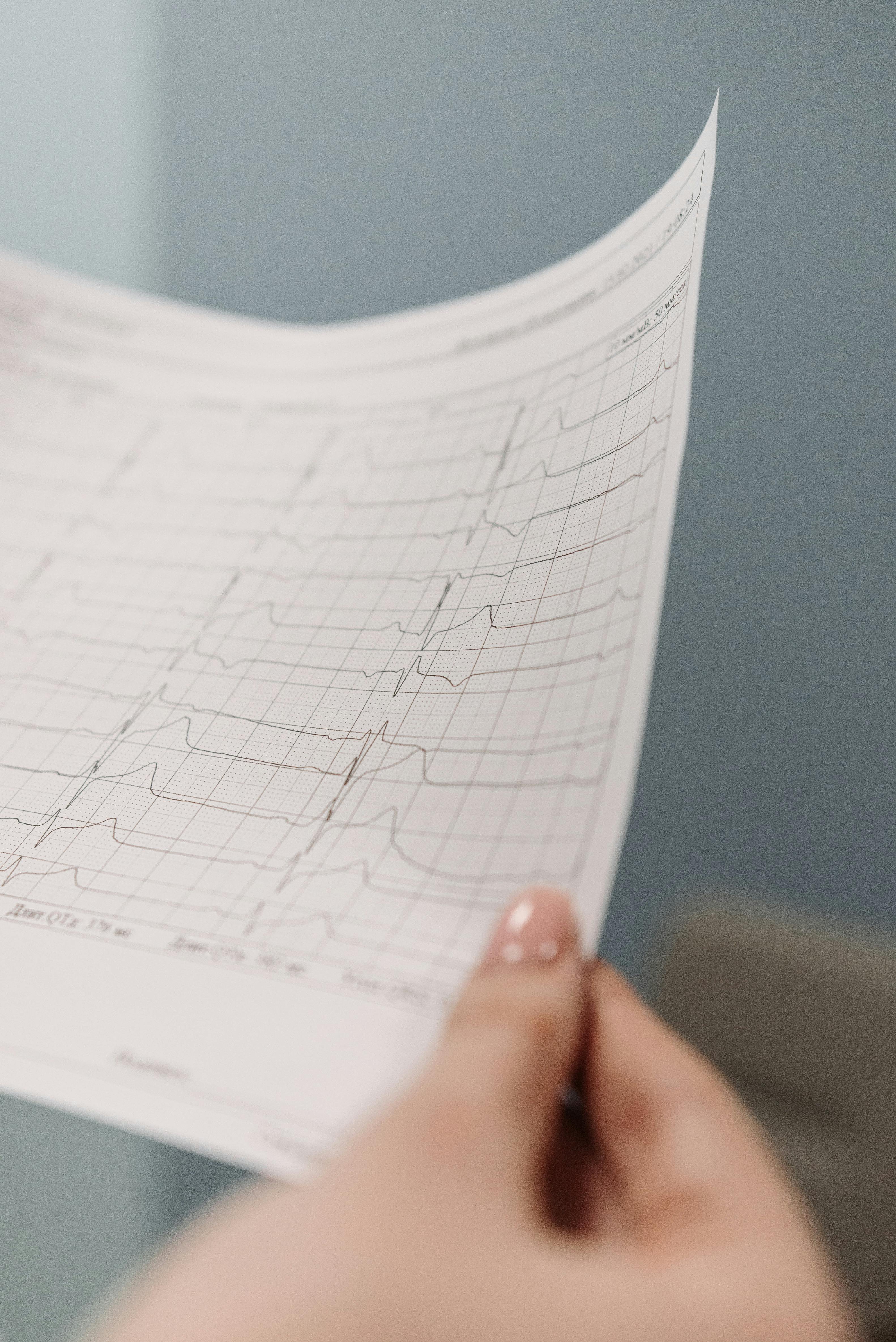 How to Identify an Infected Cut: Essential Guide for 2025